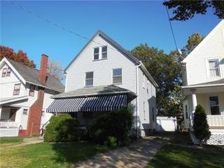 1515 Lakeland Ave, Cleveland OH  44107-3816 exterior