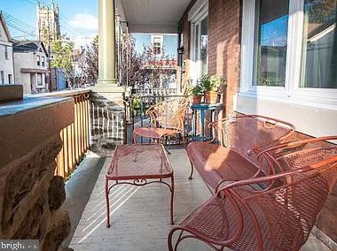 28 Harvey St, Philadelphia, PA 19144-2720