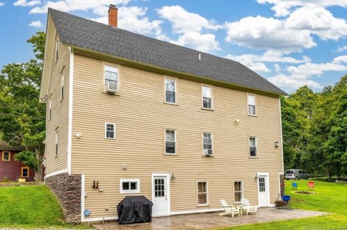 171 Halls Hl Rd, Killingly CT 06239-3317 exterior