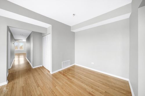 4039 Van Buren St, Chicago IL 60624-2747 exterior