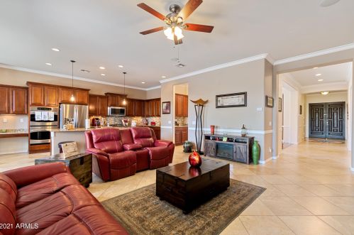 4719 Culpepper Dr, Phoenix AZ  85087-3068 exterior