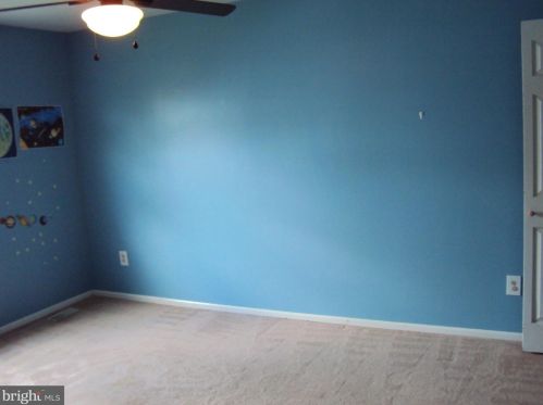 3010 Gladwyn Ave, Camden NJ 08109-3412 exterior