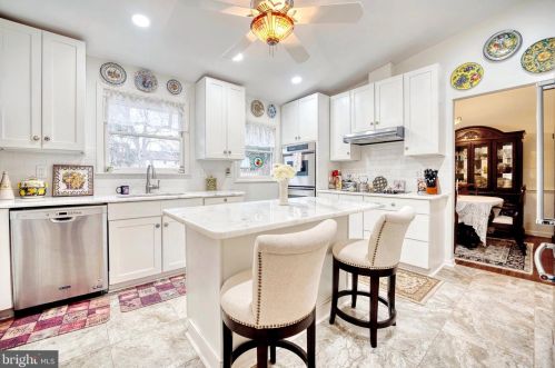 15300 Beaufort Pl, Silver Spring MD  20905-4202 exterior