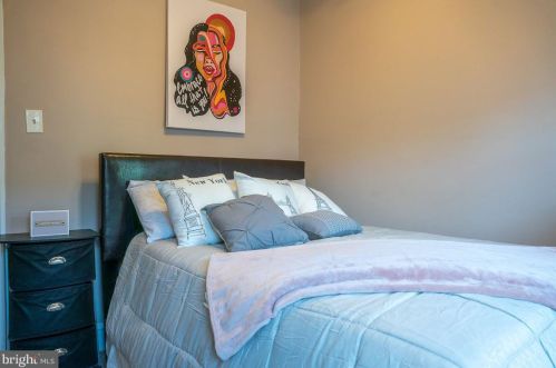 1455 Corlies St, Philadelphia PA  19121-3504 exterior