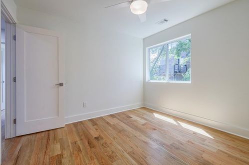 925 Garibaldi St, Atlanta GA  30310-3133 exterior