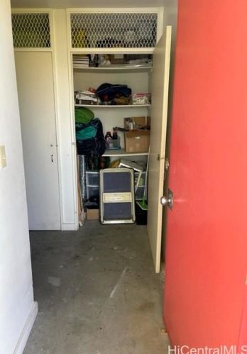 1670 Kalakaua Ave, Honolulu HI  96826-2451 exterior