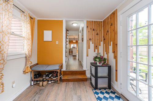 21 Redington Rd, Concord NH  03301-2439 exterior