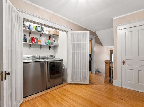 815 13 St, Manitowoc WI 54220-5101 exterior