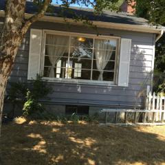 102 101st St, Seattle, WA 98177-4912