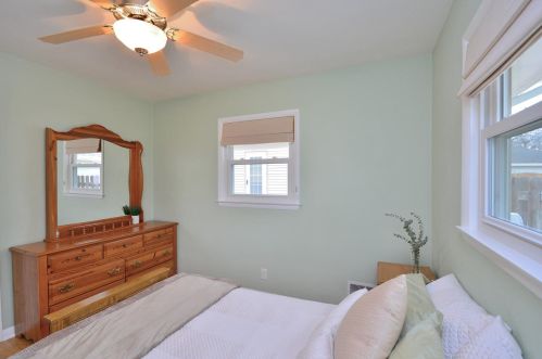 1000 111, Milwaukee WI 53214-2358 exterior