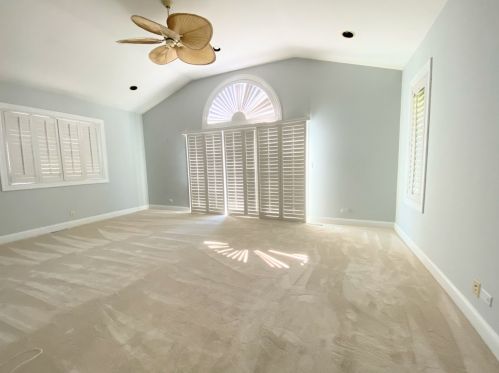 1821 Oakdale Ave, Chicago IL  60657-4023 exterior