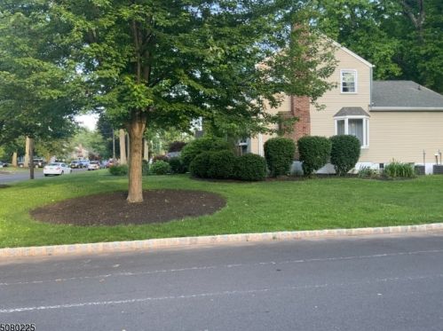 119 Spring Garden St, Cranford, NJ 07016-1862