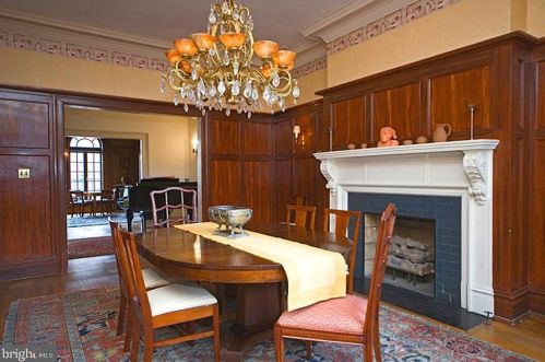 1709 S St, Washington DC  20009-4716 exterior