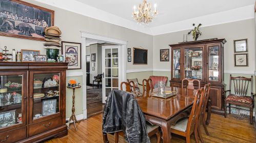 2400 Whipple St, Chicago IL 60655-2127 exterior