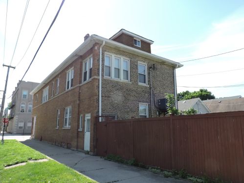 3200 Racine Ave, Chicago, IL 60657-3321