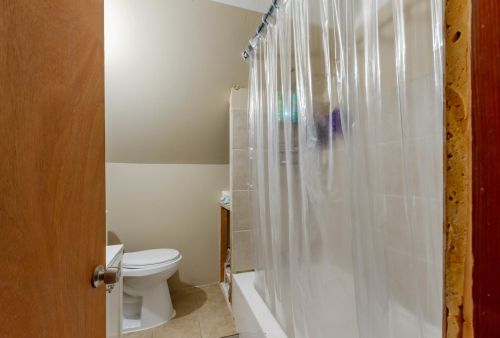 2655 Kedvale Ave, Chicago IL 60623-4324 exterior