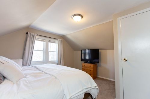 2009 68, Milwaukee WI 53213-1903 exterior