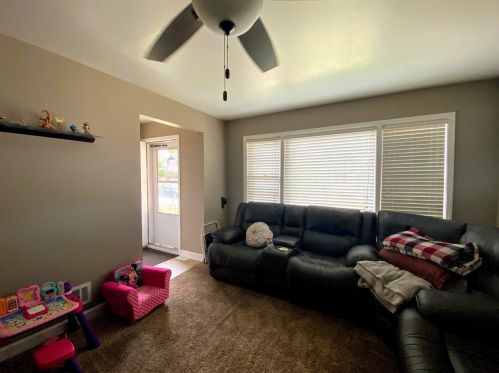 3659 Nordica Ave, Chicago IL 60634-2324 exterior