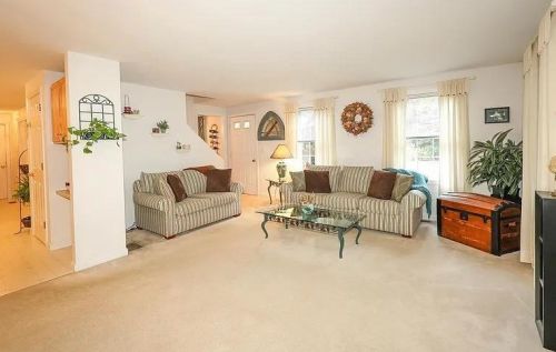 62 Primrose Ln, Concord NH 03303-2025 exterior