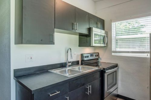 2503 12th Ave, Tampa, FL 33605-4038