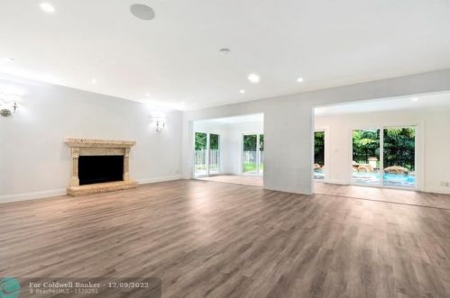 1000 19th St, Boca Raton FL  33486-6830 exterior