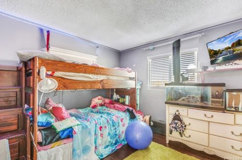 19915 Mariposa Ave, Riverside CA 92508-9613 exterior