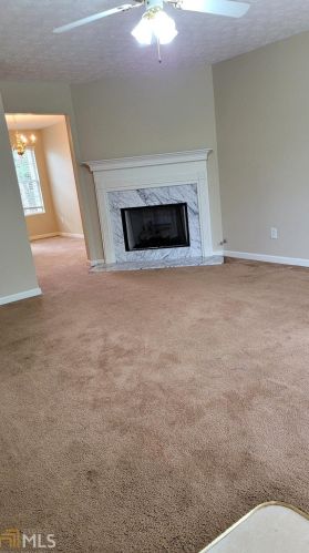 5735 Windfall Ln, Lithonia GA  30058-2630 exterior