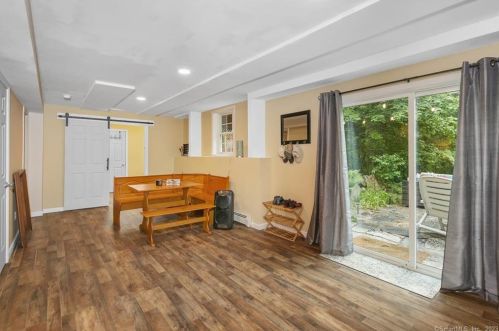 121 Stone Rd, Killingly CT 06241-1312 exterior