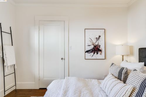 1817 Ward St, Berkeley CA 94705-1111 exterior