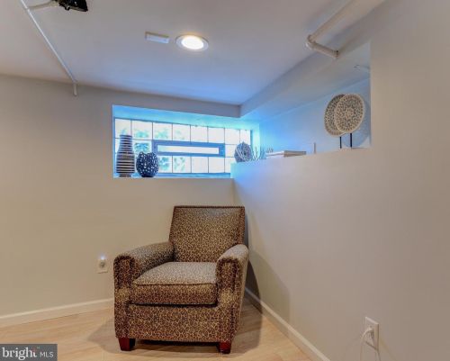 5412 Cedar Ave, Philadelphia PA 19143-1952 exterior