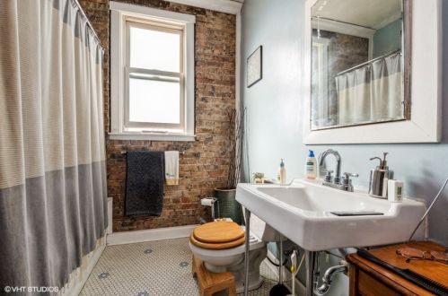 3352 Keating Ave, Chicago IL 60629-5513 exterior