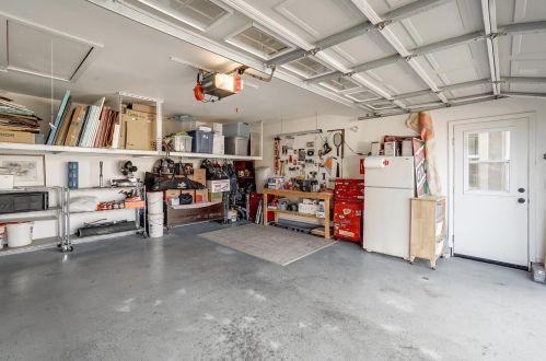 224 Marsalla Dr, Folsom CA 95630-7201 exterior