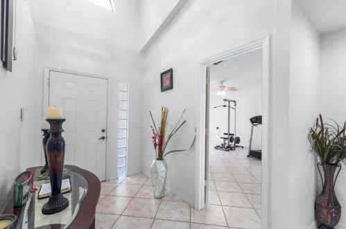 514 Clf Rd, Fort Pierce FL 34984-6226 exterior