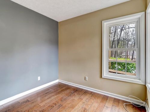 1373 Xing Dr, Atlanta GA 30329-3571 exterior