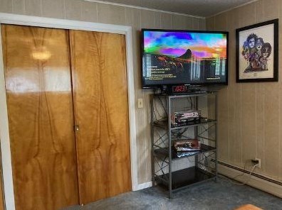 646 Manville Rd, Woonsocket RI  02895-5521 exterior