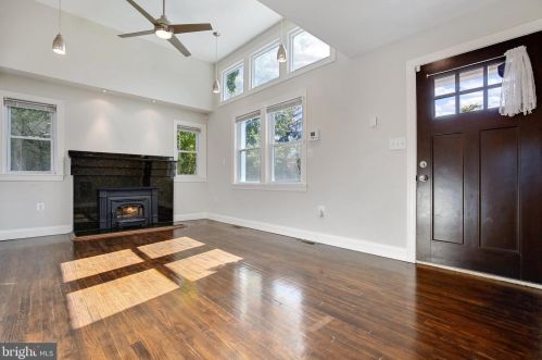 1611 Noyes Dr, Silver Spring MD 20910-2224 exterior