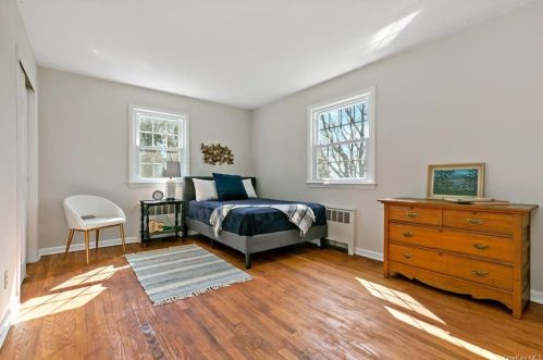 38 Orchard Rd, Briarcliff NY 10510-1020 exterior