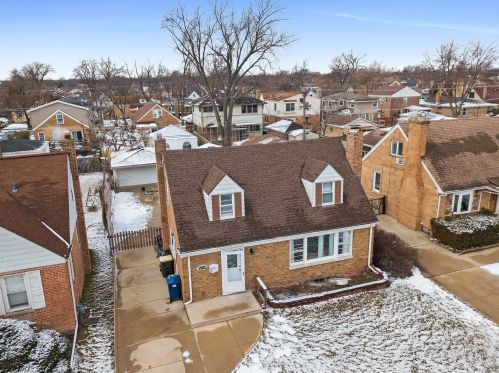 1920 73rd Ave, Chicago, IL 60707-3721