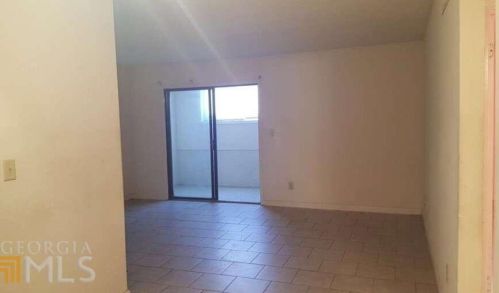 5923 Sutcliff Sq, Lithonia GA  30058-4781 exterior