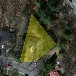 110 Clearwater Rd, Newton MA  02462-1106 aerial view