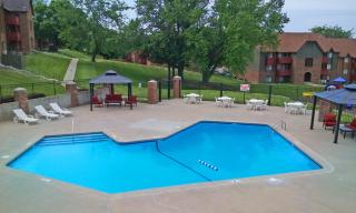 10505 Evans Plz, Omaha NE  68134-3499 exterior