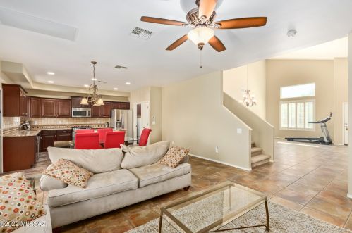 11779 Mesquite Holw Dr, Tucson AZ 85737-7350 exterior