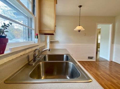 486 Barnett Dr, Atlanta GA 30354-1556 exterior