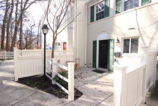 5270 Maris Ave, Alexandria VA  22304-1904 exterior