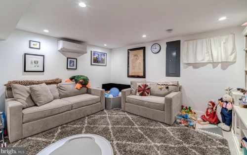 4636 Verplanck Pl, Washington DC 20016-2431 exterior