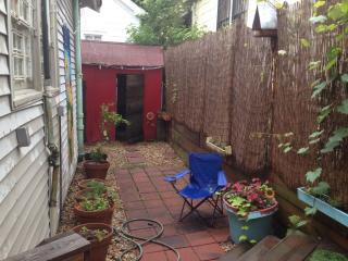 645 Napoleon St, Baton Rouge LA  70802-6162 exterior