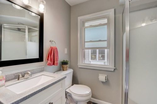 2356 118th St, Milwaukee WI  53226-1126 exterior