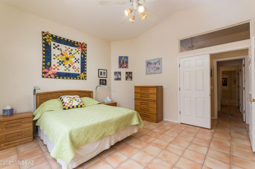 11280 Flt Granite Dr, Tucson AZ 85737-4614 exterior