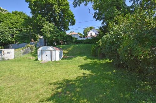 173 Millbrook St, Worcester MA 01606-2801 exterior