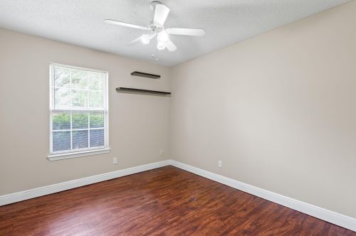 4583 Old Guernsey Rd, Milton FL  32571-8616 exterior